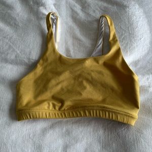 Fleo sports bra